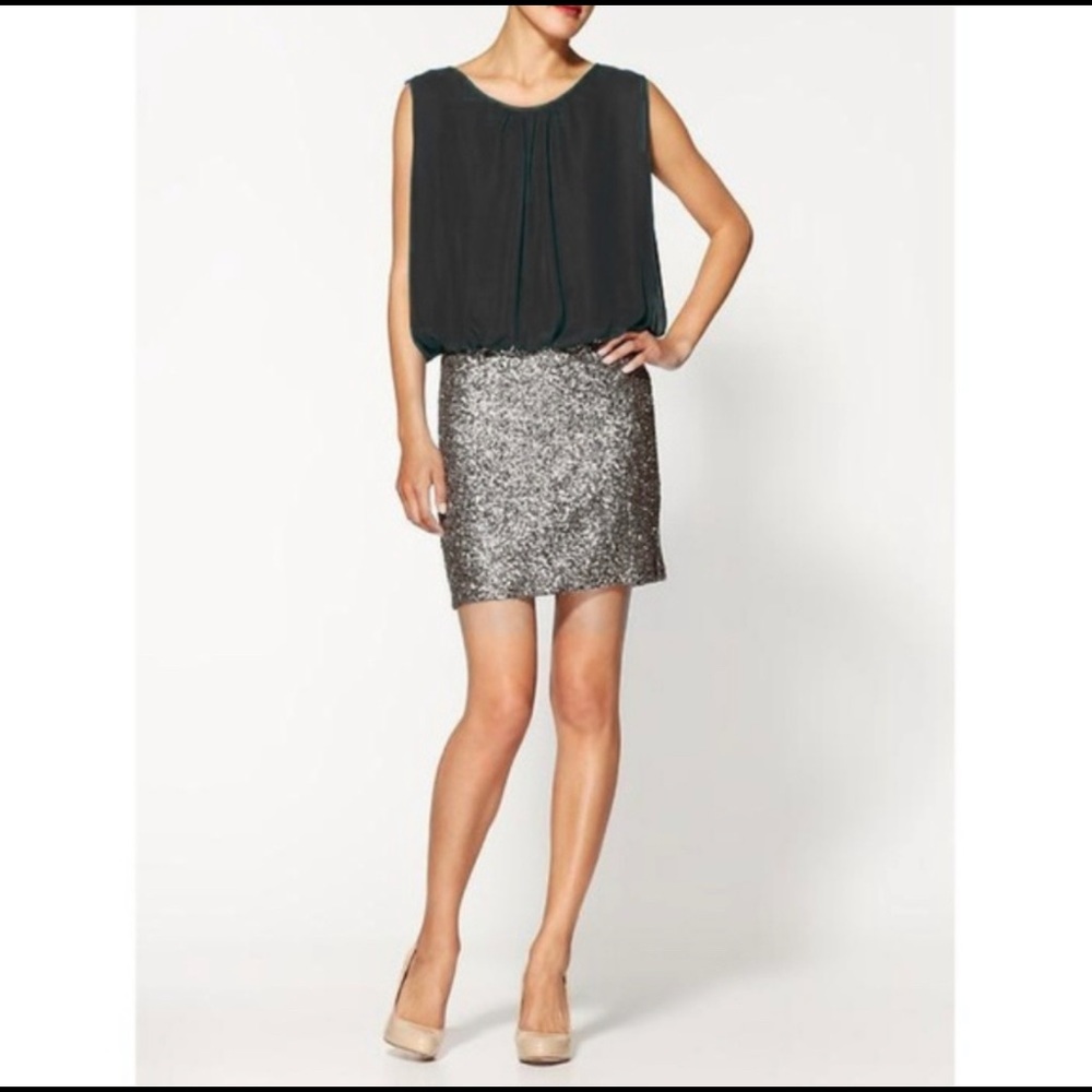 Adrianna Papell // Sparkly Chiffon & Sequin Mini